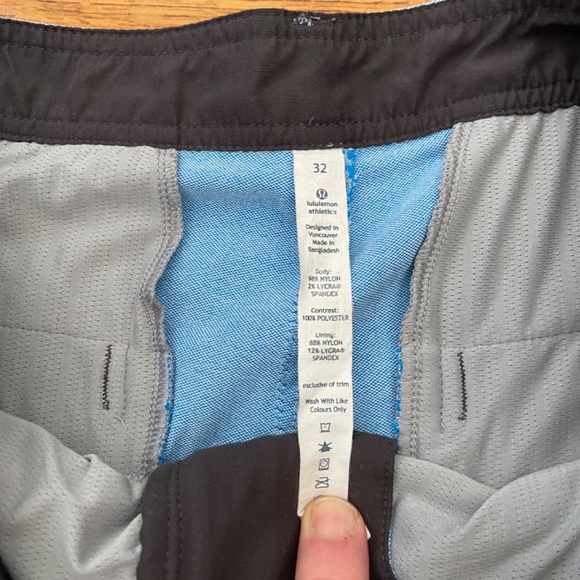 Lululemon Kahuna Athletic Shorts Mens 32 Blue Stretch Chino Golf Pockets Casual - Picture 6 of 9